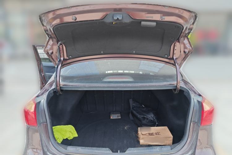 Used Kia K3 2015 1.6L Manual GL
