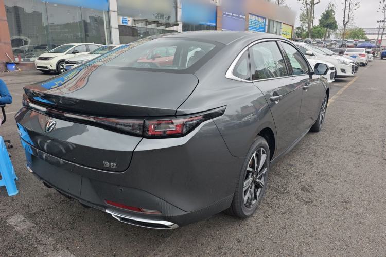 Used CHANGAN Eado 2025 Blue Whale 1.5T 500Bar Prestige Model Rear Right 45 Deg