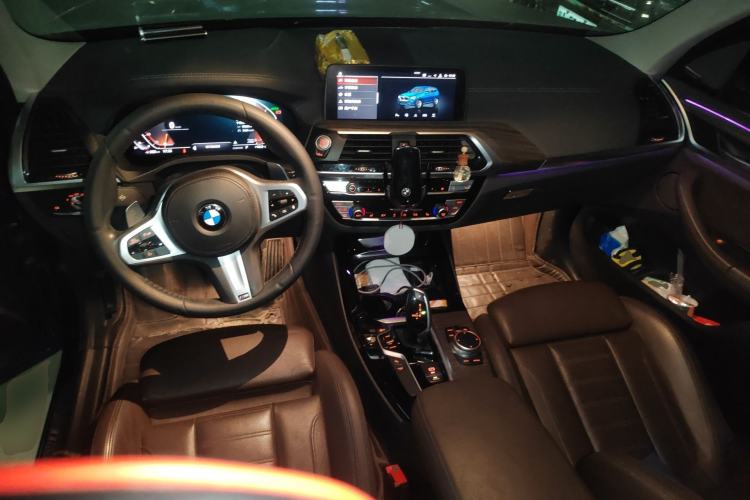 Used BMW X3 2020 xDrive28i M Sport Package Center Console