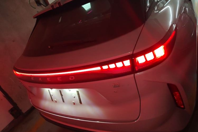 Used EXEED Stellar C-DM 2024 1.5T Long-Range Pro Rear