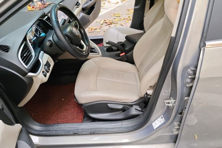 Used Buick GT 2018 15T Dual-Clutch Elite Model China V Standard
