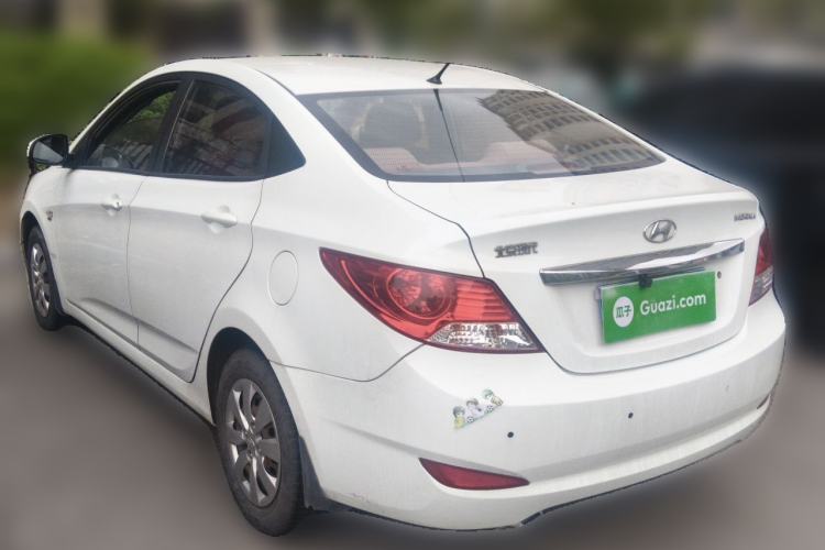 Used Hyundai Verna (older generation) 2010 Sedan 1.4L Manual Comfort GS
