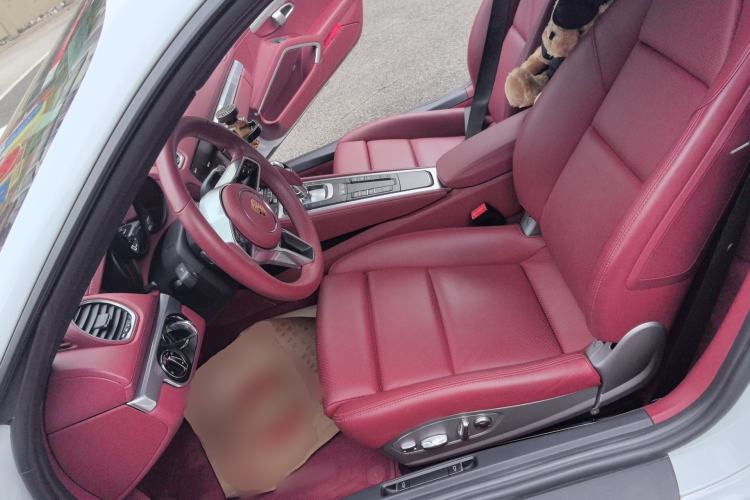 Used Porsche 718 2020 Cayman 2.0T
