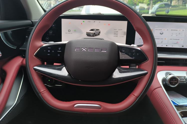 Used EXEED Stellar 2023 400T Two-Wheel Drive Comfort Flyfish Edition
