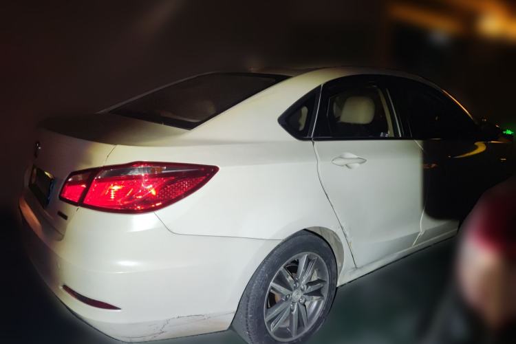 Used Changan Eado 2015 1.6L Manual Luxury Model China IV Standard