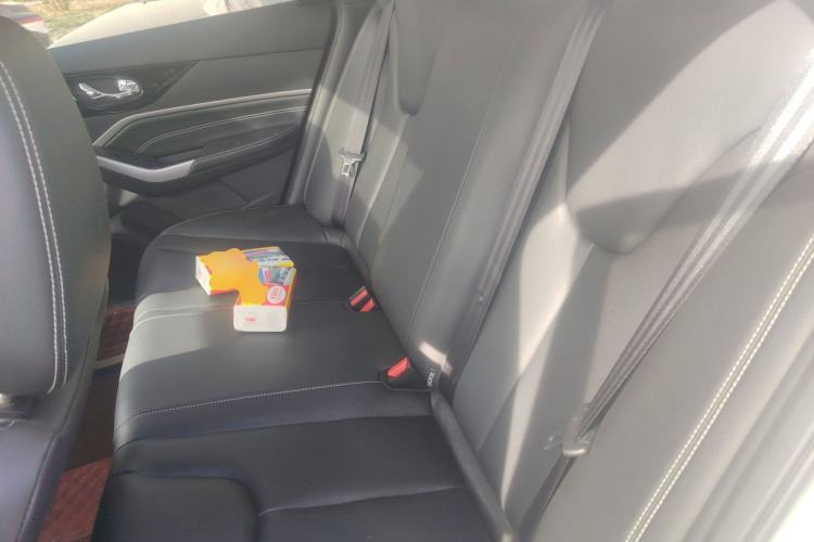 Used Venucia D60 2021 PLUS 1.6L XL CVT Yue Ling Edition