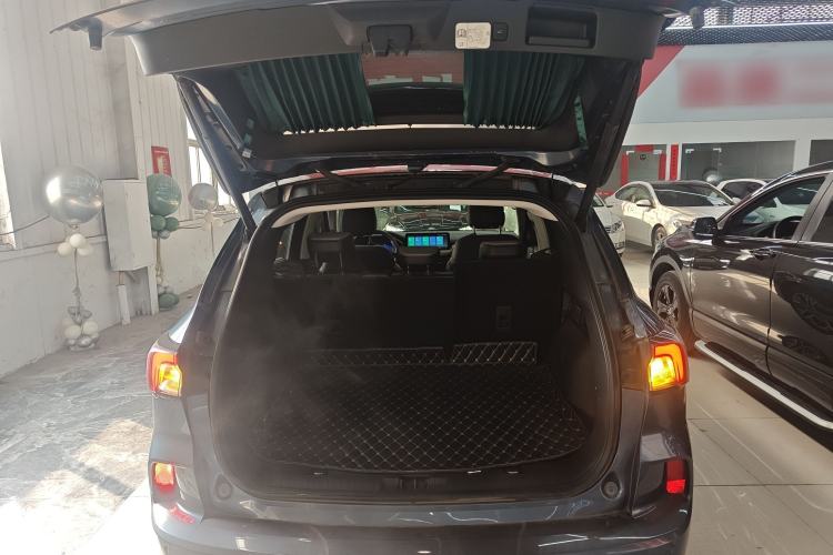 Used Ford Escape 2020 EcoBoost 245 Four-Wheel Drive Luxury Edition
