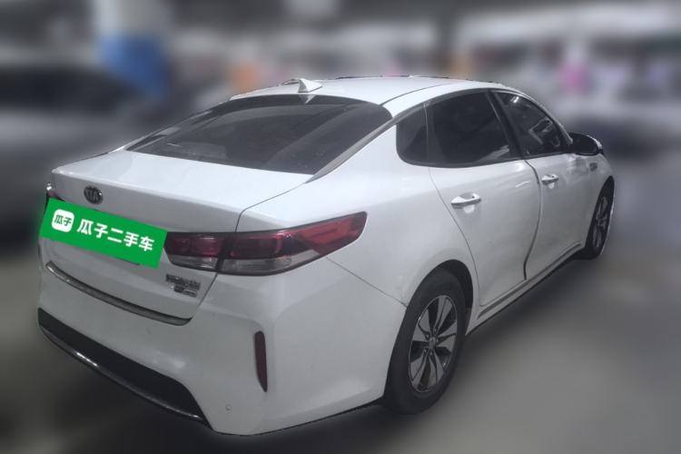 Used Kia K5 2016 2.0L Hybrid GLS Rear Right 45 Deg