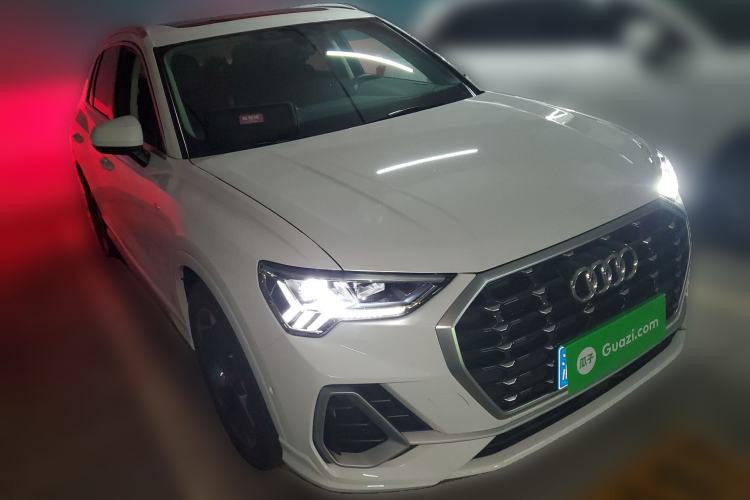 Used Audi Q3 2022 35 TFSI Fashion Dynamic Model