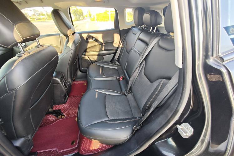 Used Jeep Compass 2017 200T Automatic Family Edition