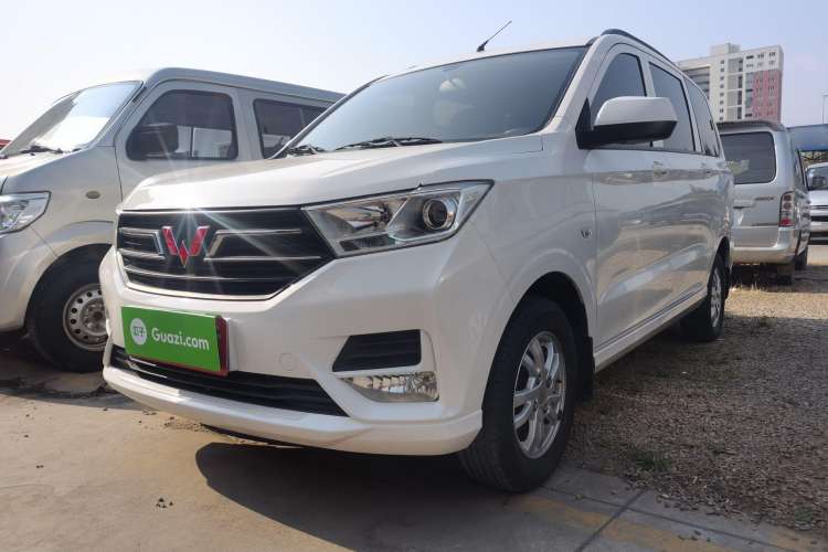 Used Wuling Hongguang 2019 1.5L S Standard Version China VI LAR