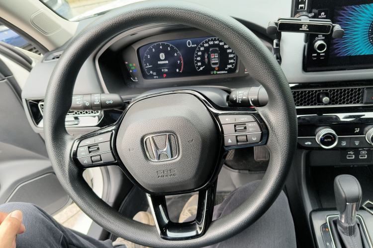 Used Honda Civic 2023 240TURBO CVT Dynamic · Center Stage Special Edition