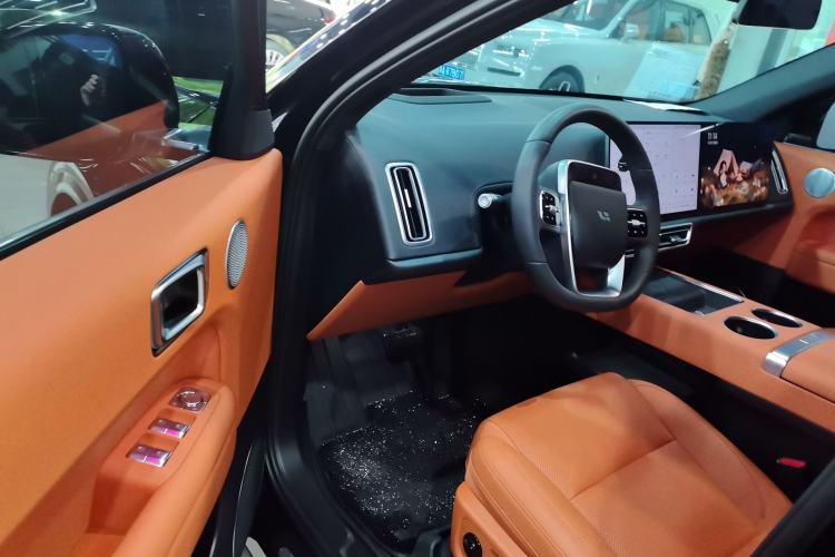 Used Li Auto L6 2025 Pro Smart Refresh Edition Driver Seat