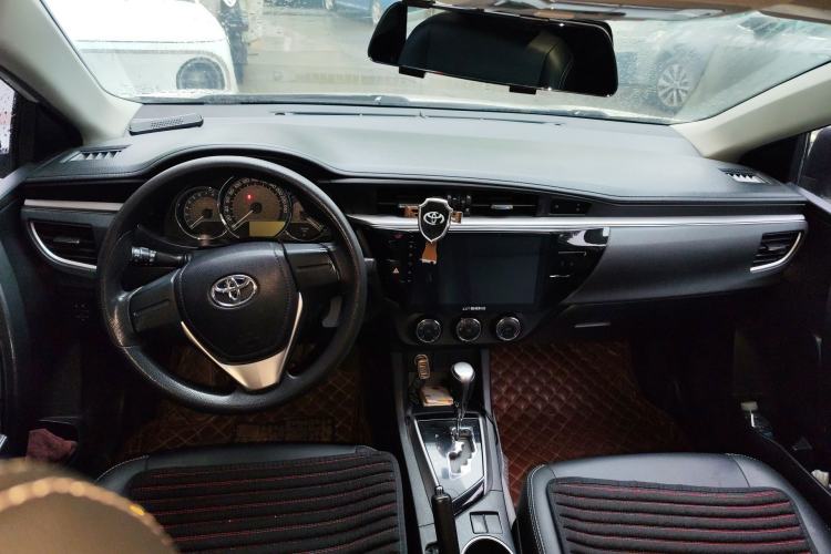 Used Toyota Levin 2016 1.6G CVT Elite Edition Center Console