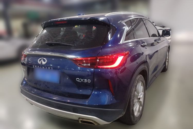 Used Infiniti QX50 2018 2.0T Four-Wheel Drive Elite Edition Rear Right 45 Deg