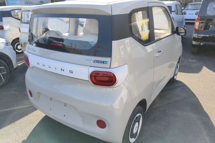 Used Wuling Hongguang MINIEV 2024 3rd Generation 215km Youth Edition