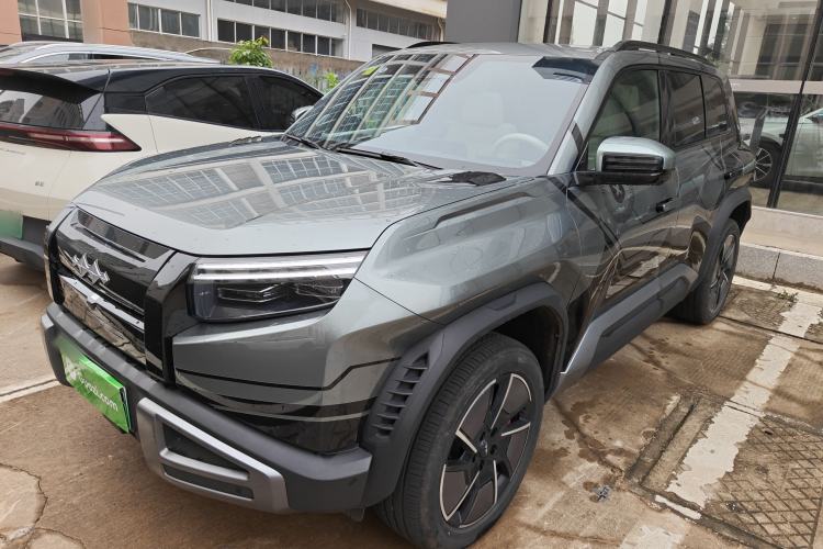 Used Formula Leopard Titanium 3 2025 501KM All-Wheel Drive Intelligent Driving Ultra Version