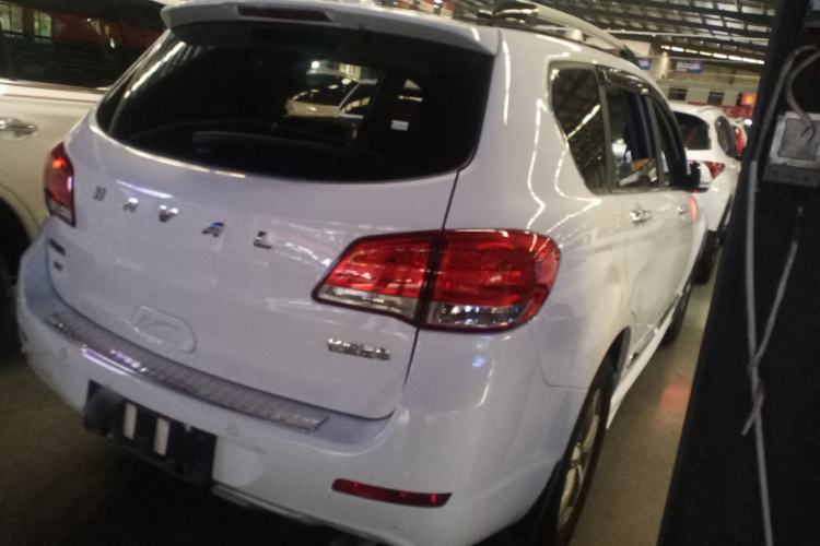 Used Haval H6 2016 Upgraded Model 1.5T Manual Two-Wheel Drive Elite Version
