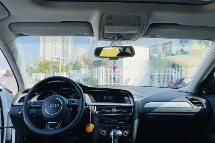 Used Audi A4 2014 40 TFSI allroad quattro plus version

