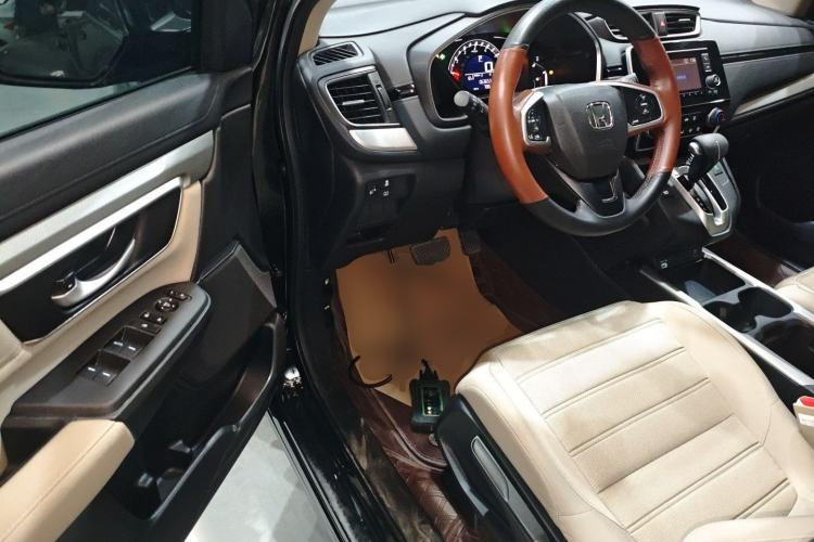 Used Honda CR-V 2021 240TURBO CVT 2WD Comfort Version Driver Seat