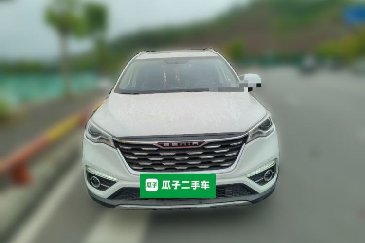 Used FAW Senya R9 2018 1.2T Manual Luxury Smart Edition
