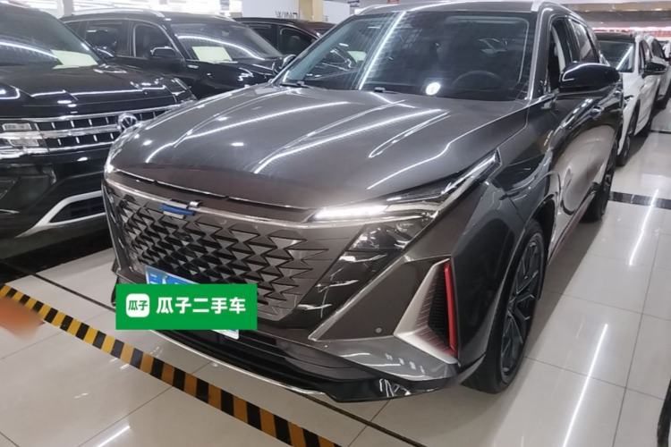 Used CHANGAN OSHAN Z6 2022 Blue Whale 1.5T DCT Smart Edition