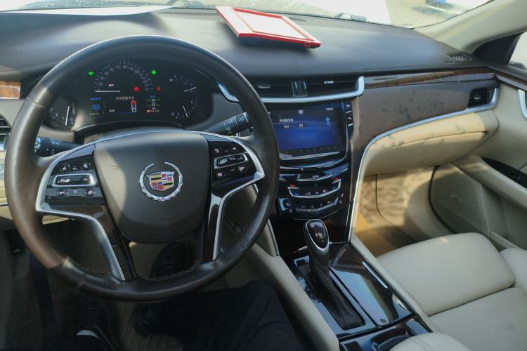 Used Cadillac XTS 2014 28T Luxury Model
