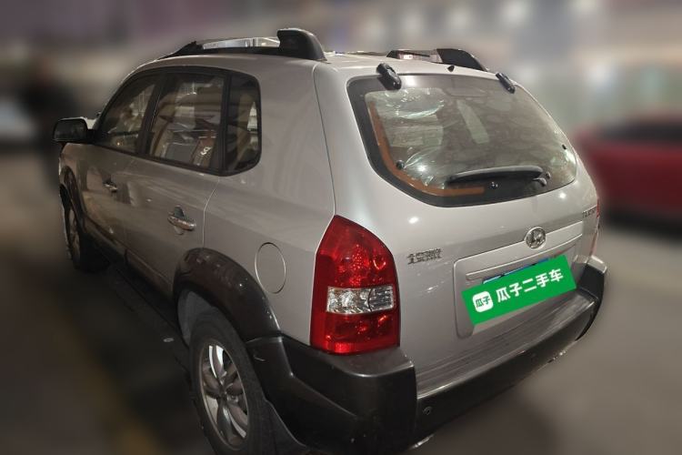 Used Hyundai Tucson 2009 2.0L Automatic Two-Wheel Drive with Sunroof