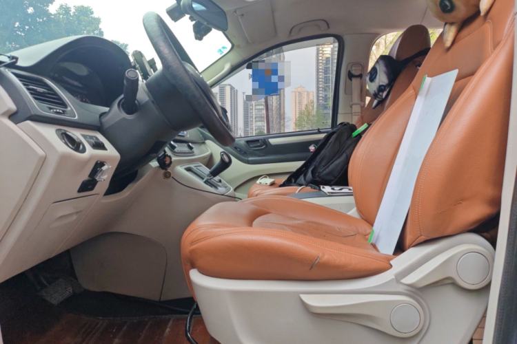 Used SAIC MAXUS G10 2015 2.0T Automatic Anniversary Edition Left Front Seat