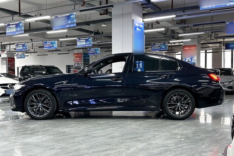 Used BMW 3 Series 2024 325i M Sport Night Edition Package Exterior 3