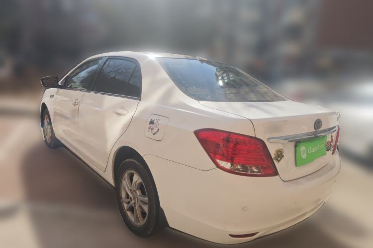 Used BYD Surui 2014 1.5TID Automatic Luxury Model
