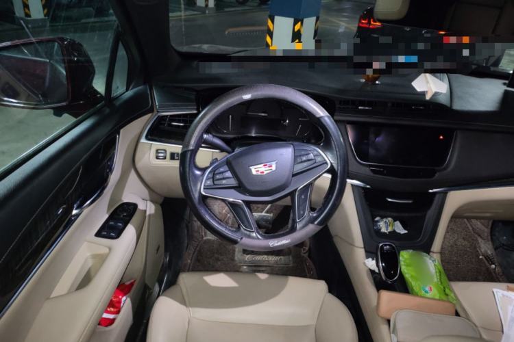 Used Cadillac XT5 2016 28T Four-Wheel Drive Tech Version
