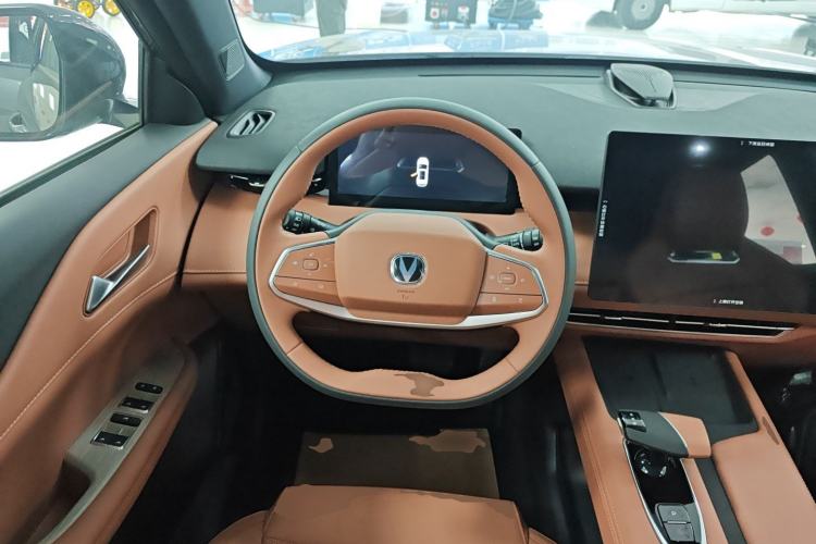 Used Changan UNI-Z New Energy 2025 Model, Smart New Blue Whale 125km Battleship+ Version
