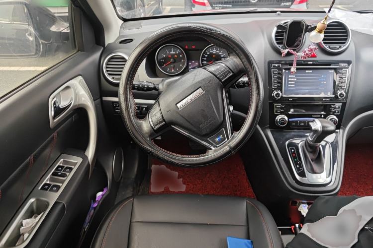 Used Haval H6 2016 Upgraded Model 1.5T Automatic Two-Wheel Drive Elite Version Steering Wheel