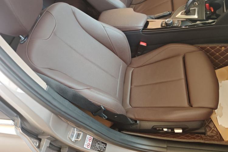 Used BMW 3 Series 2018 320Li Fashion Model
