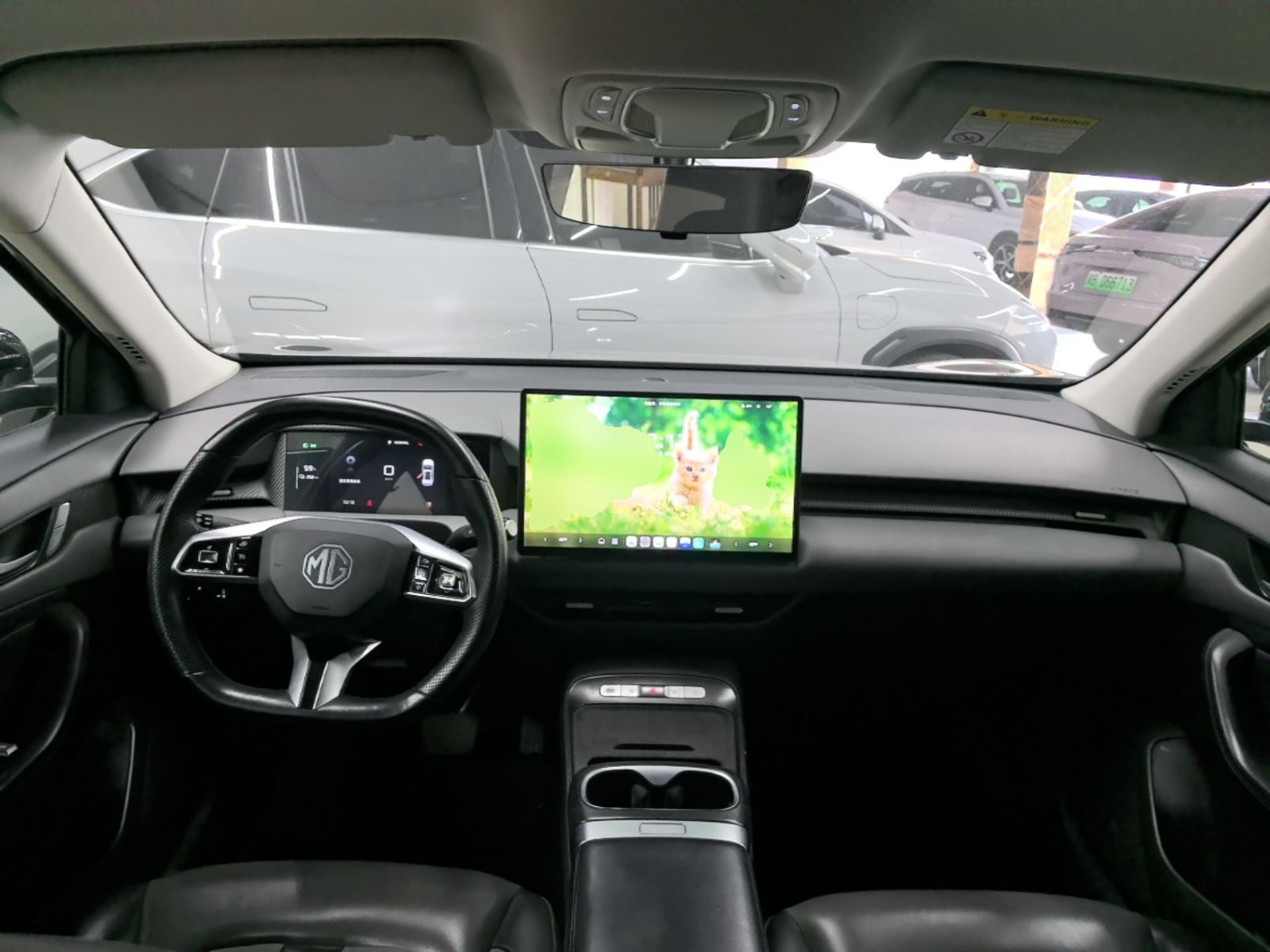 MG ES5 2025 425 Pro Rear-Drive Version — снимка 12