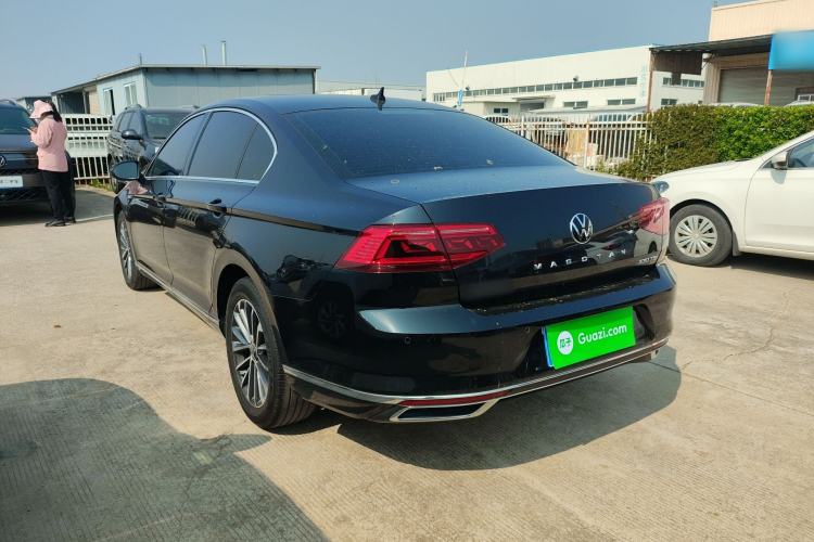 Used Volkswagen Magotan 2020 330TSI DSG Luxury Edition Rear Left 45 Deg