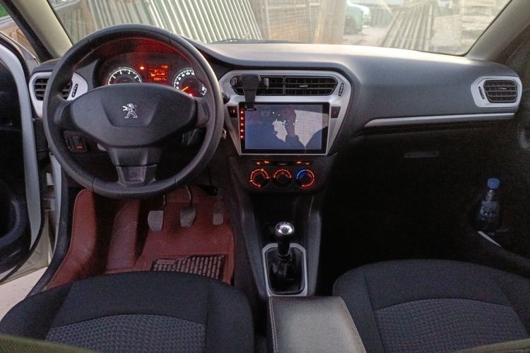 Used Peugeot 301 2014 1.6L Manual Comfort Edition