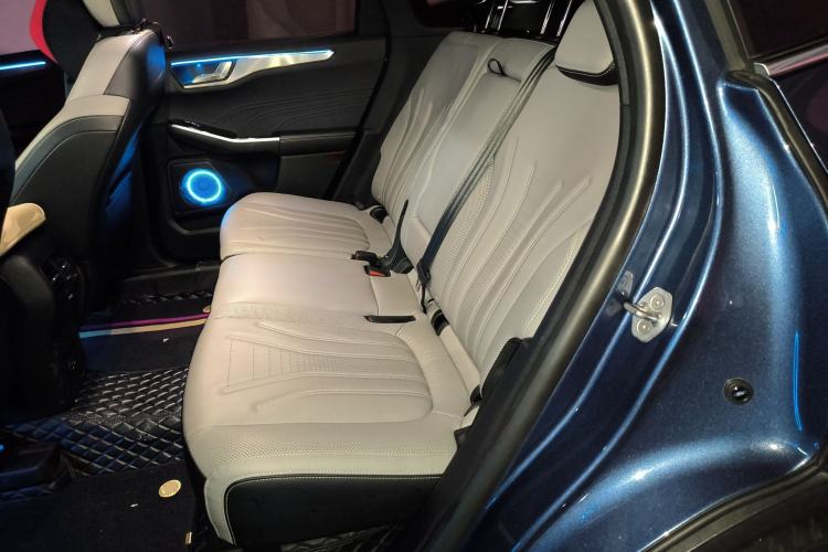 Used Ford Escape 2020 EcoBoost 245 Two-Wheel-Drive Titanium Edition
