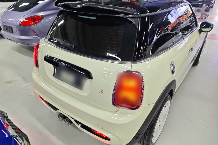 Used MINI 2019 2.0T COOPER S Classic Edition Rear Right 45 Deg