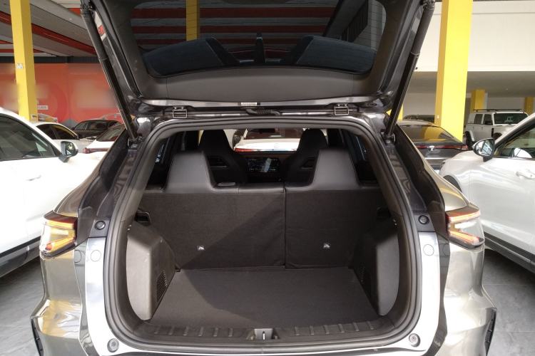 Used Oshan X5 PLUS 2023 Revised Version 1.5T DCT Navigation Edition