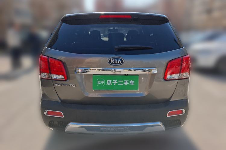 Used Kia Sorento 2012 2.4L Gasoline Luxury Edition
