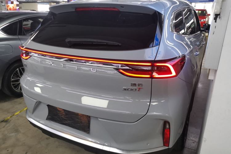 Used EXEED Lingyun 2023 300T Two-Wheel Drive Starry Edition