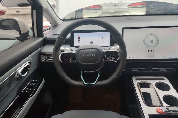 Used AION Y 2023 Younger