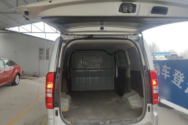 Used JAC Refine M3 2019 1.8L 2-Seat Shuttle Version