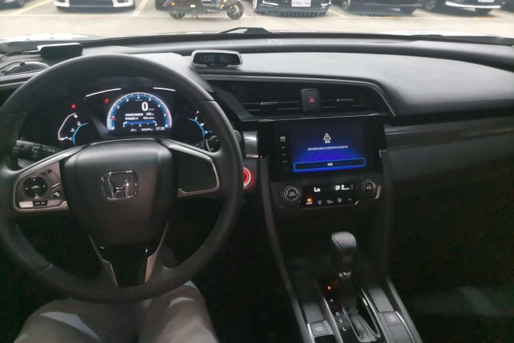 Used Honda Civic 2021 HATCHBACK 220TURBO CVT New Trendsetter