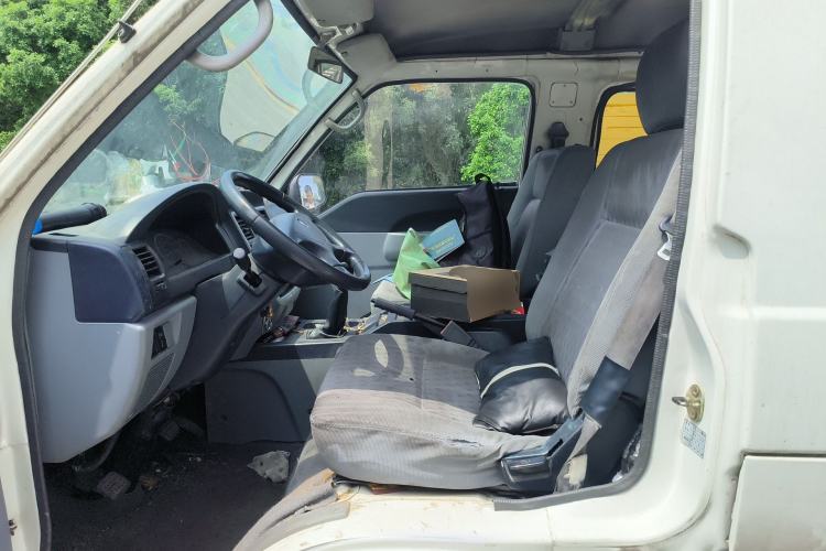 Used Soueast Delica 2008 2.0L Luxury Version Left Front Seat