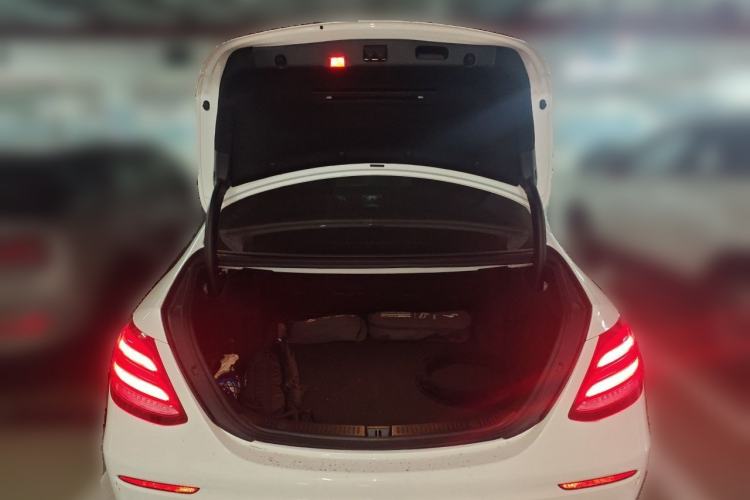 Used Mercedes-Benz E-Class 2020 Facelift E 260 L Sport Edition
