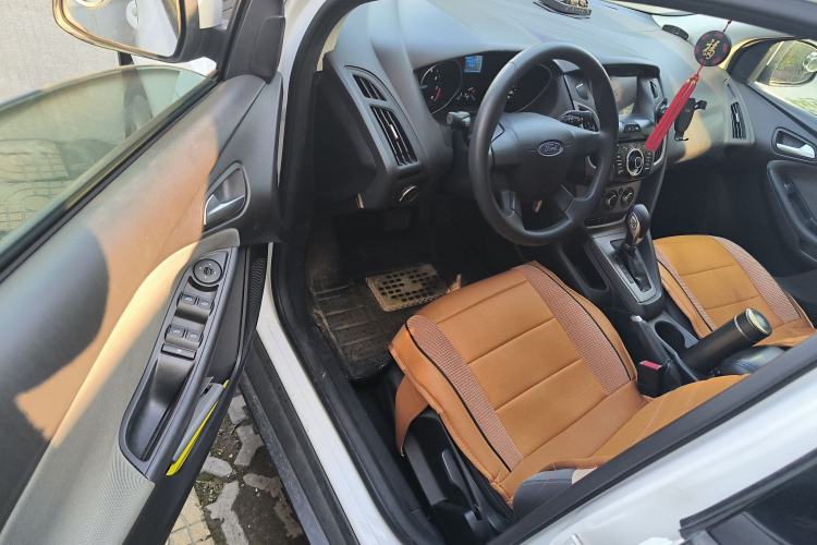 Used Ford Focus 2012 Hatchback 1.6L Automatic Comfort Model