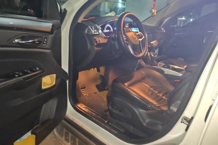 Used Cadillac SRX 2015 3.0L Comfort Version